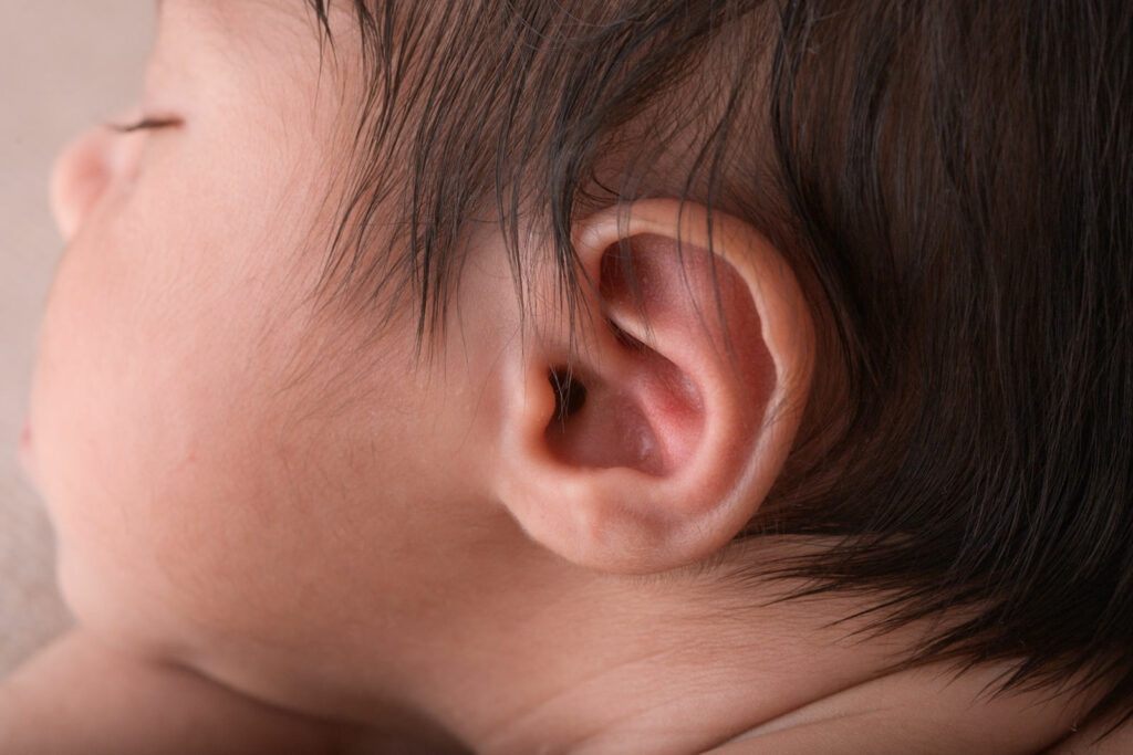 Neugeborenes Baby Detail Ohr